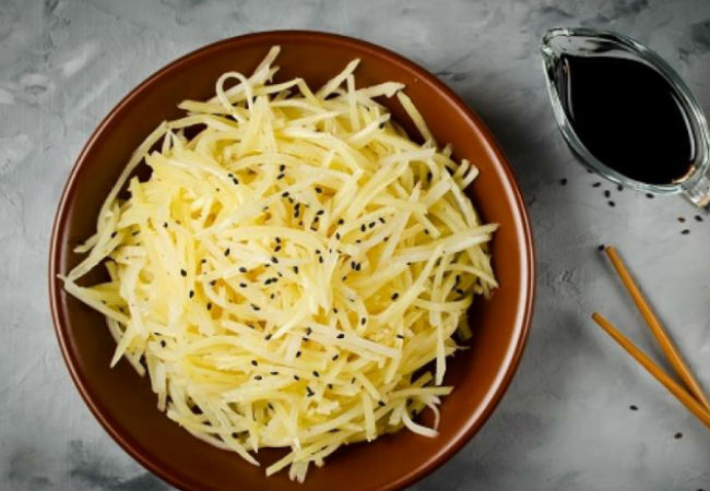 Необычная закуска – картофель по-корейски