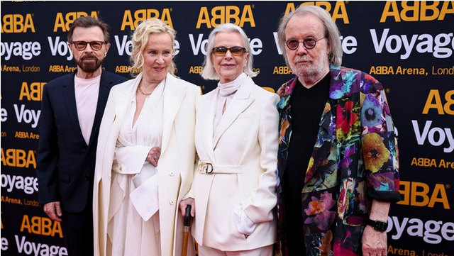 ABBA впервые за 36 лет вместе вышли в свет