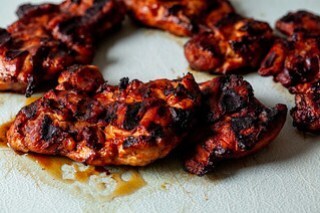 Кунжутный салат у бассейна