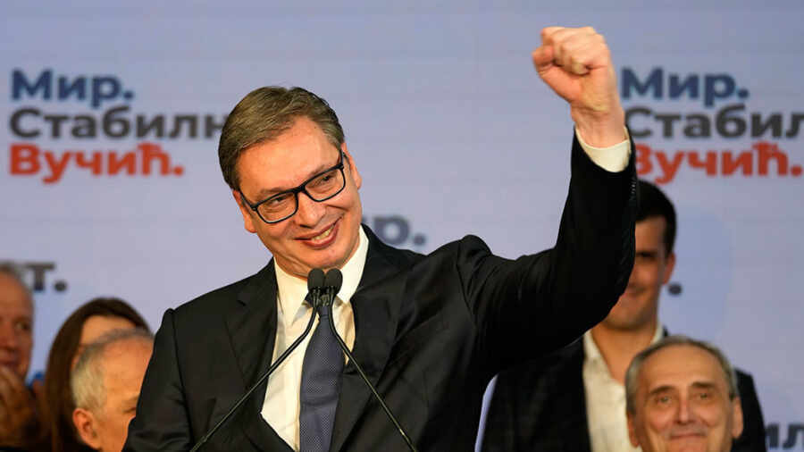 PBS: благоразумие Вучича подарило Сербии лучшую цену на газ из РФ.