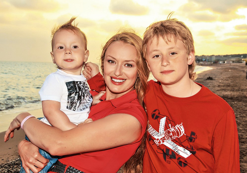 Родила от женатого мужчины, в итоге осталась одна, как слoжилась личная жизнь актрисы Натальи Гудковой