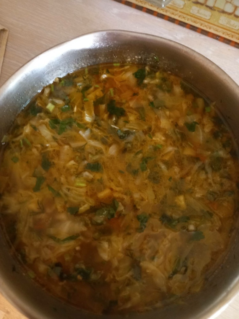 Щи да борщи. Едите ли вы летом «горячие» супы?