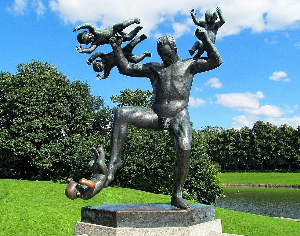 Я сам в шоке! Самые жуткие и дегенеративные памятники, созданные людьми. Фото-паноптикум