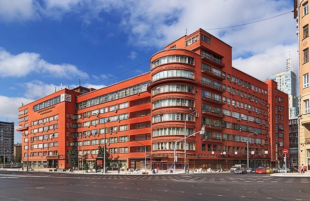 Сводка 6.06.2022. В России поднимают тарифы на ЖКУ | Банки ждут снижения ключевой ставки ЦБ | Некоторым пенсионерам сделают перерасчет пенсии