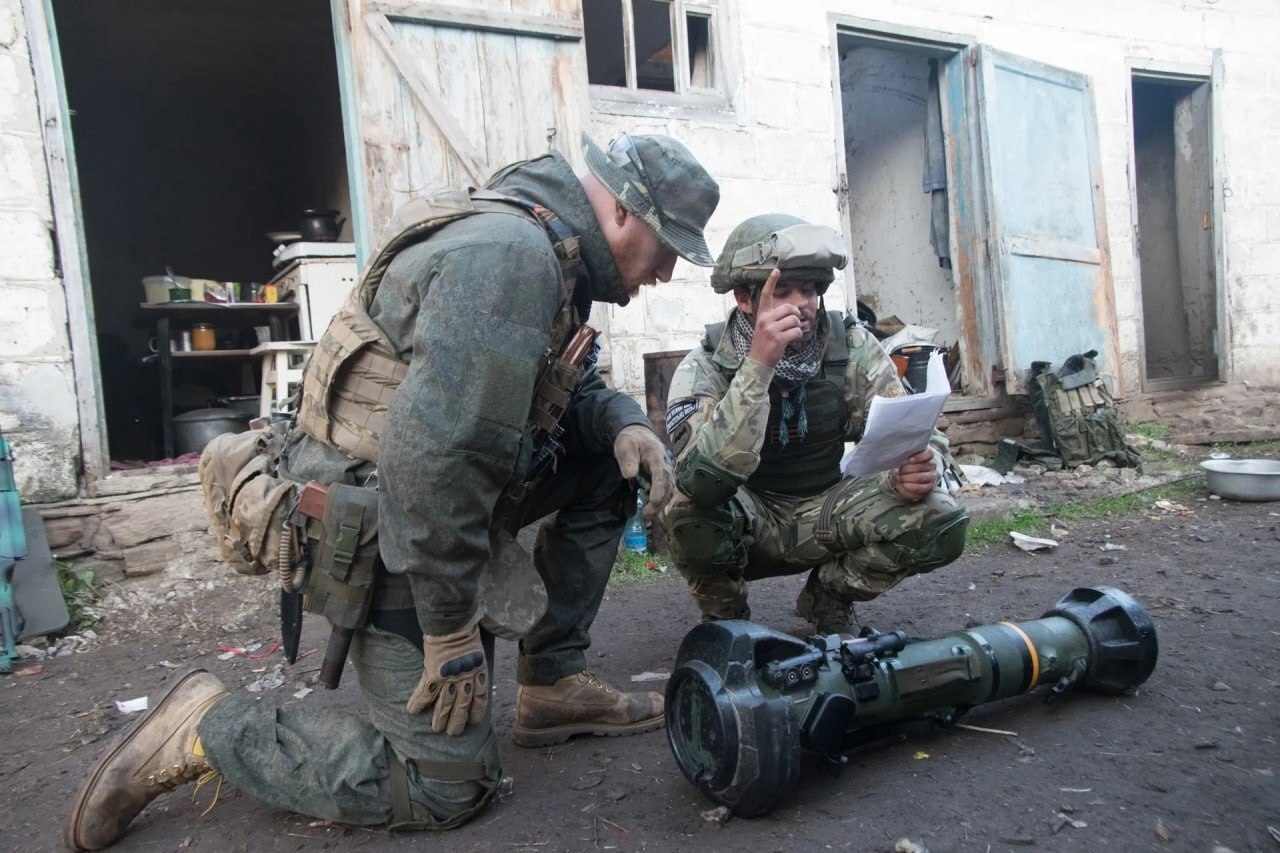 Привет всем От Разведчиков добровольческого казачьего отряда «Дон» в Харьковской области.