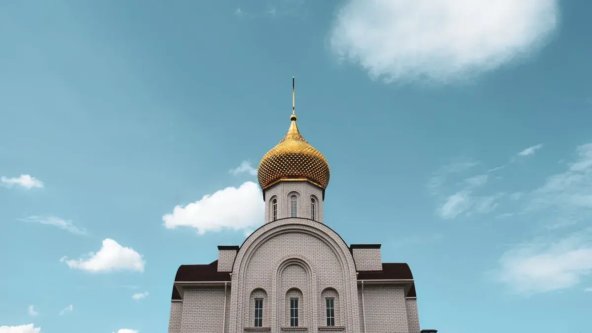 Какие Важные приметы и традиции на Вселенскую Троицкую родительскую субботу 11 июня 2022: что можно и что категорически запрещено делать ...