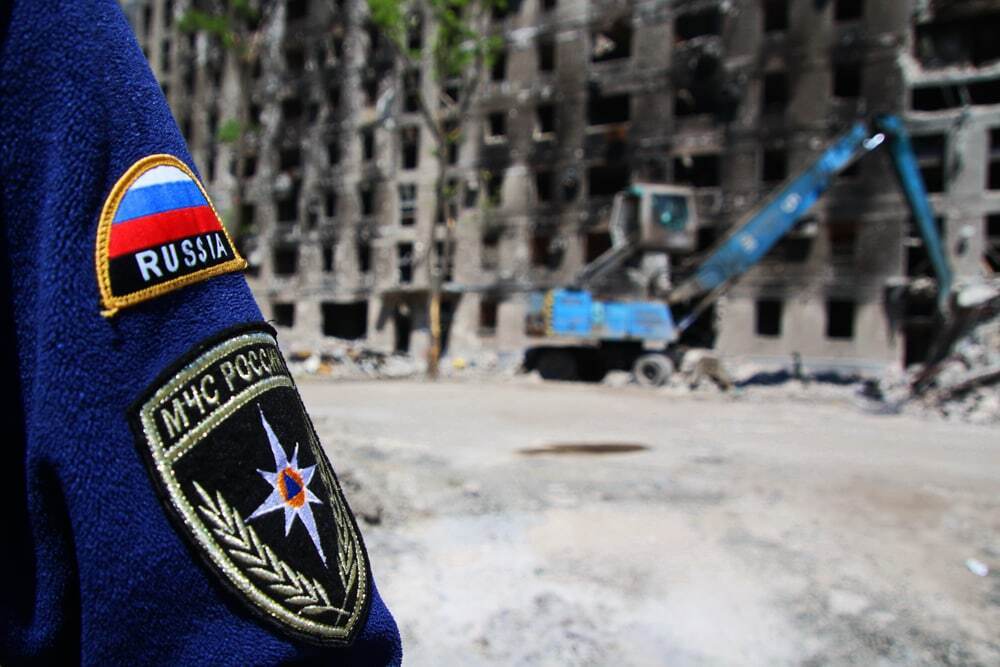 В Мариуполе продолжаются аварийно-восстановительные работы