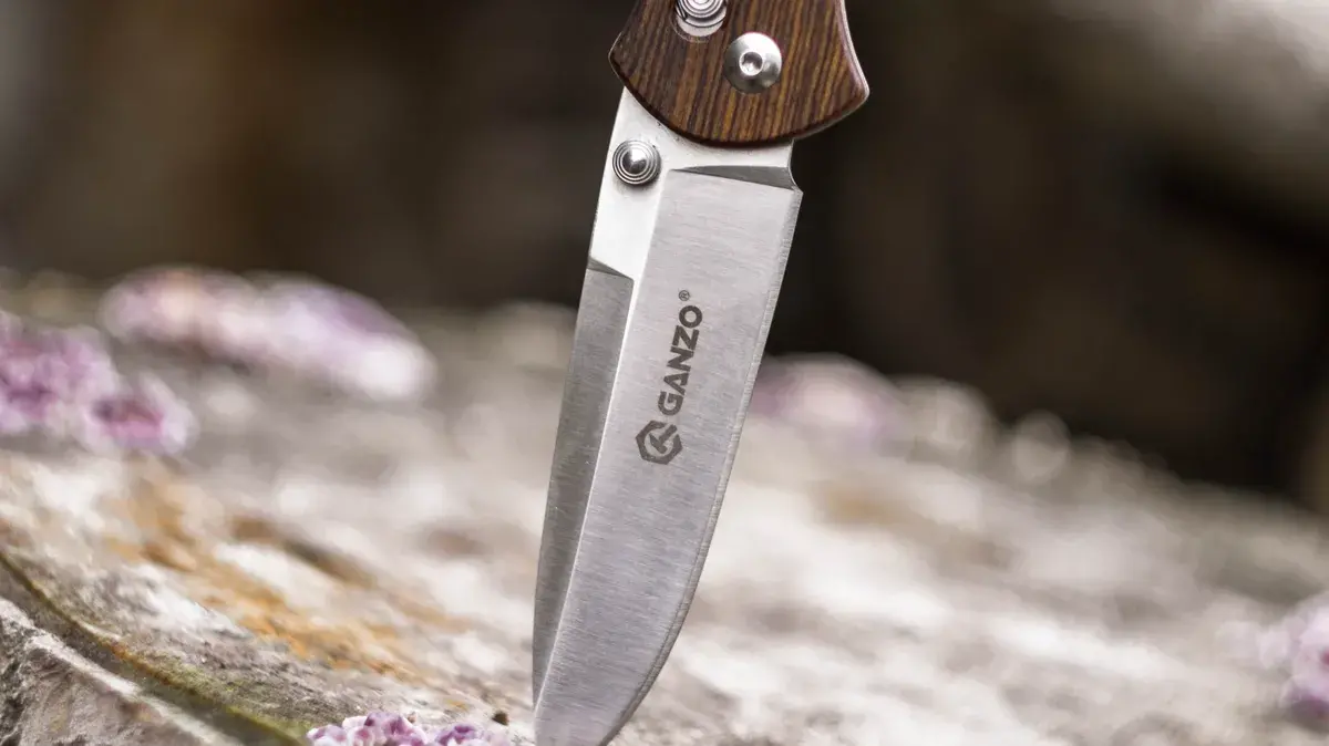 Череповчанка ударила мужа ножом за то, что он взял ее телефон без спроса: мера наказания, как привлечь к ответственности