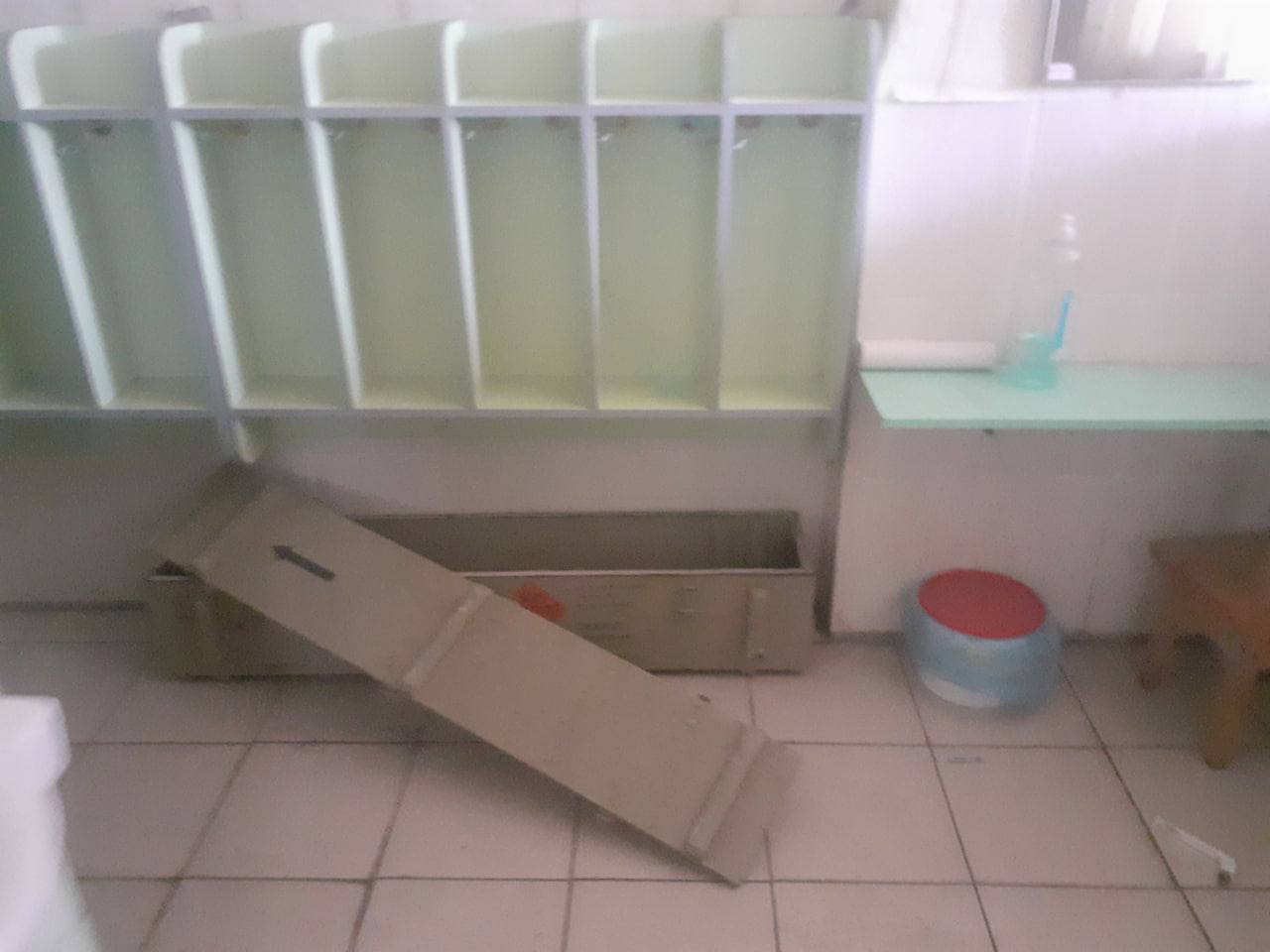 Обычный садик в Красном Лимане. Хотя нет, это целый укрепрайон украинских боевиков!