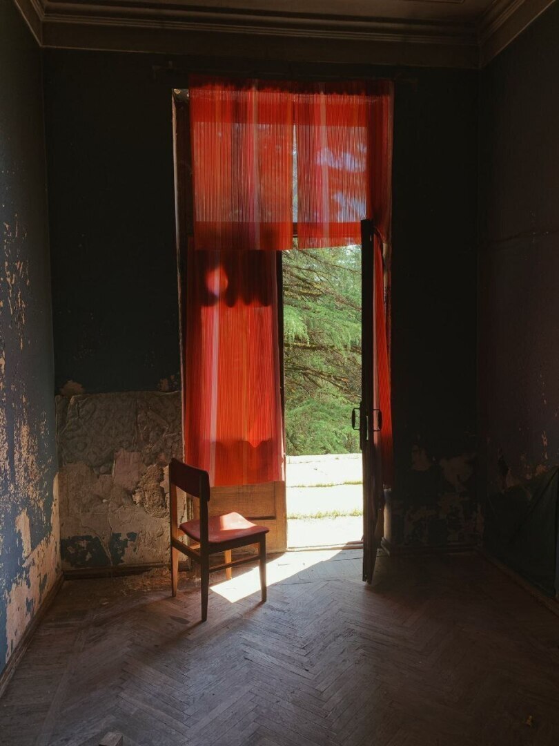 Сказочная жизнь в Грузии, наконец то! Не то что в бедной России🌚