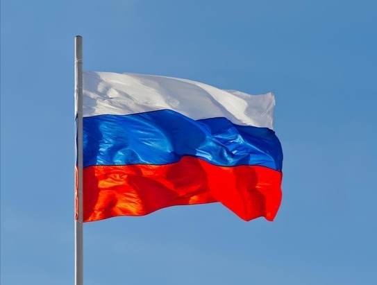 Какой праздник вы отмечаете сегодня: День России или Троицу? Что не рекомендуют делать 12 июня