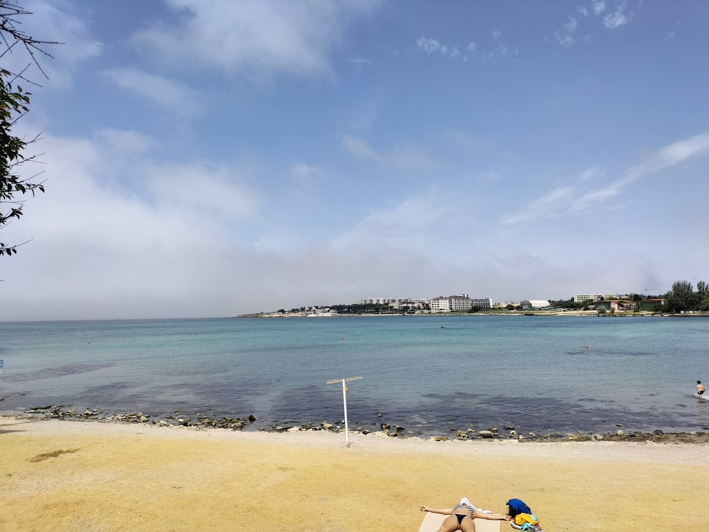 Показываю, что происходит на пляжах Крыма – почему в этом году самый лучший отдых в Крыму и Севастополе