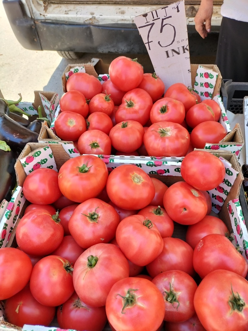 Мы в шоке от цен в Крыму. Сколько стоят сегодня на рынке помидоры и овощи. Спасибо Херсону. Фото с ценами