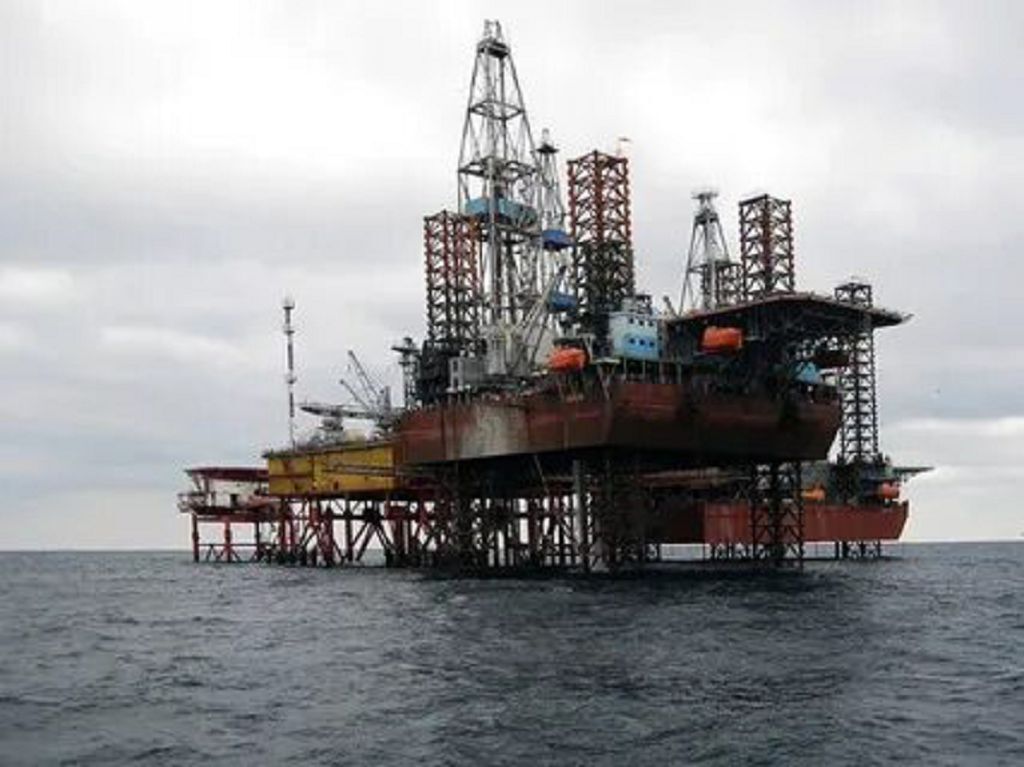 Удар по вышкам «Черноморскнефтегаза»