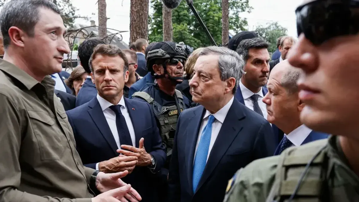 Шольц, Макрон и Драги, побывавшие в Киеве на прошлой неделе, отказали Зеленскому в оперативных поставках оружия. Сказали, что «устали от Украины»