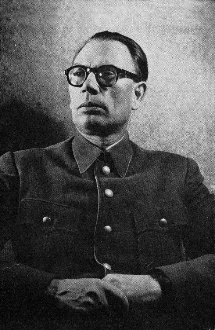 Генералы одной страны!