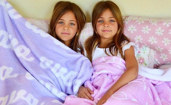 Пара родила прекрасных близнецов, посмотрите, чем они занимаются сейчас.