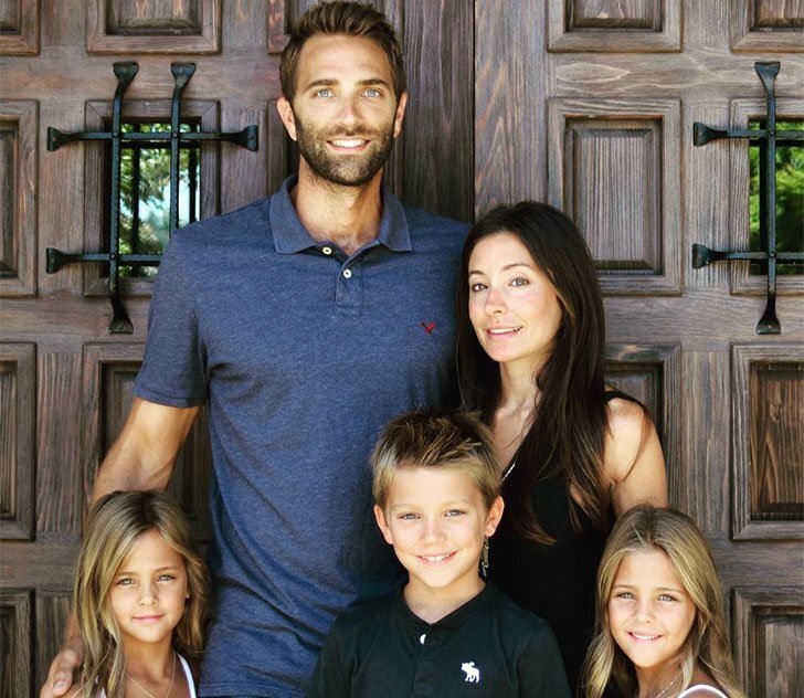 Пара родила прекрасных близнецов, посмотрите, чем они занимаются сейчас.