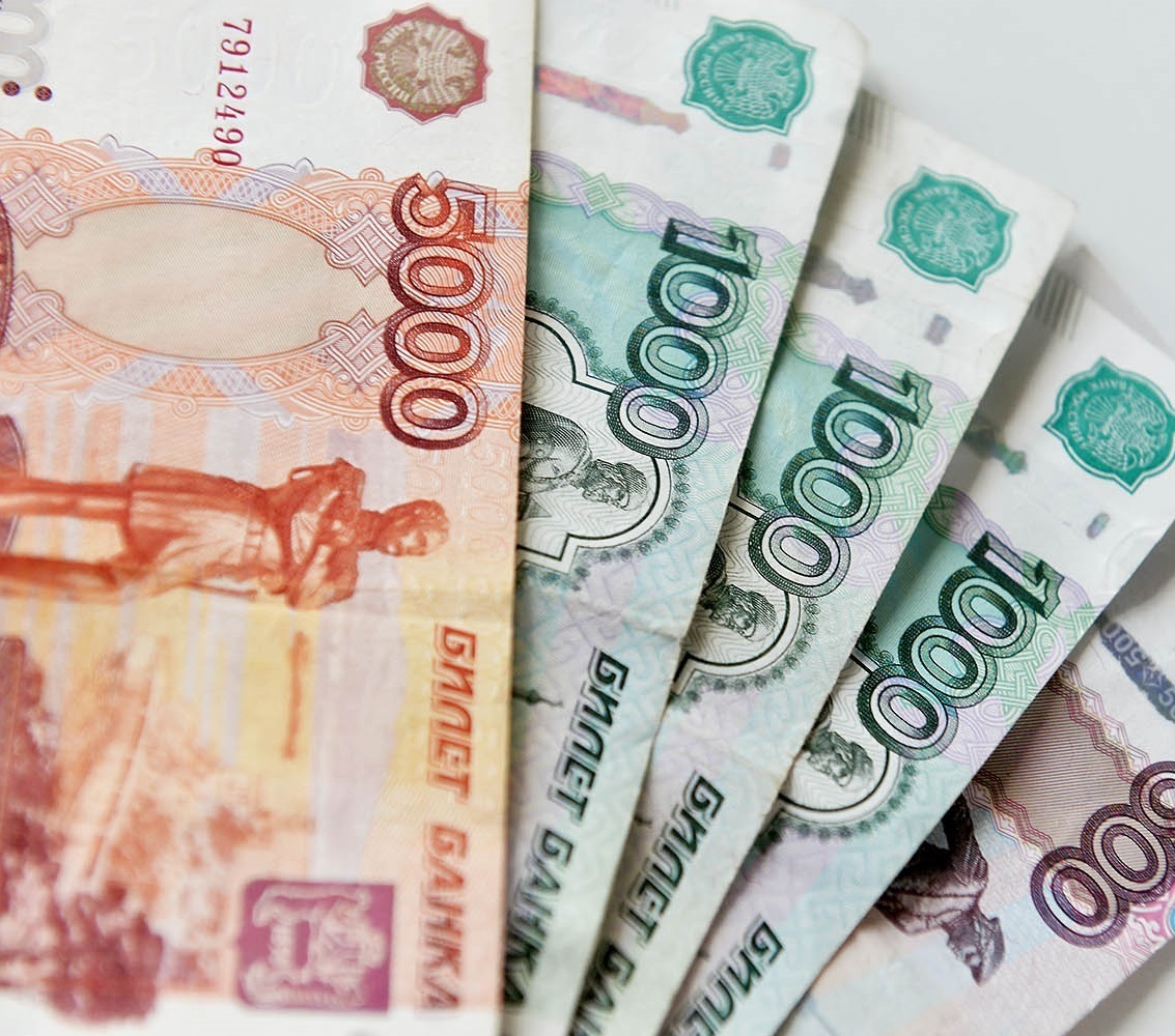 «Тинькофф Банк» снял все деньги в счёт комиссии