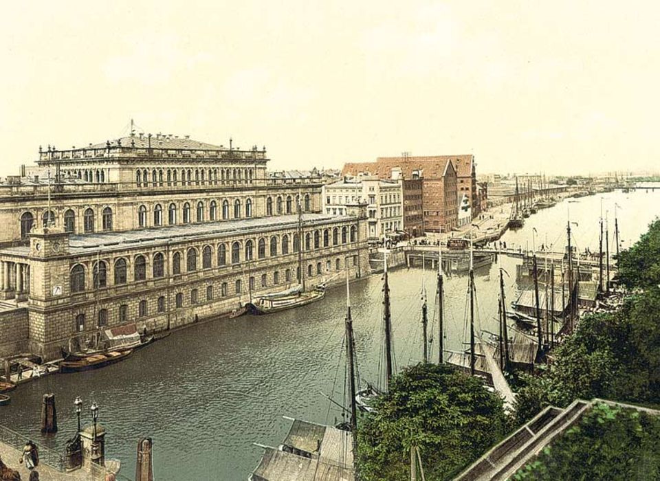 Фотовыставка: Виды города на рубеже веков