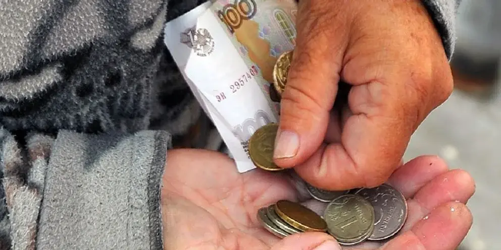 Какую выплату ждет повышение для людей старше 59 (мужчины) и 54 (женщины) кому именно: Кого именно касается данное увеличение выплаты? Важно знать