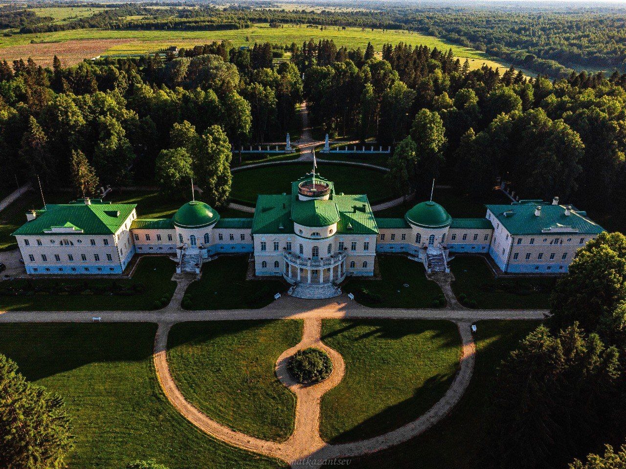 Усадьба куракиных в тверской. Степановское-Волосово усадьба. Усадьба князей Куракиных Степановское-Волосово. Усадьба Степановское-Волосово Тверская область. Тверь усадьба Волосово Степановское.