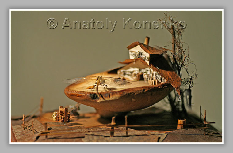 Сибирский левша, шедевры художника - микроминиатюриста Анатолия Коненко занесены в книгу рекордов России