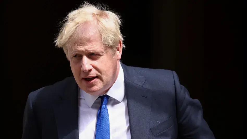 Заявление Бориса Джонсона " Мне грустно, что мне приходится бросать лучшую работу в мире«