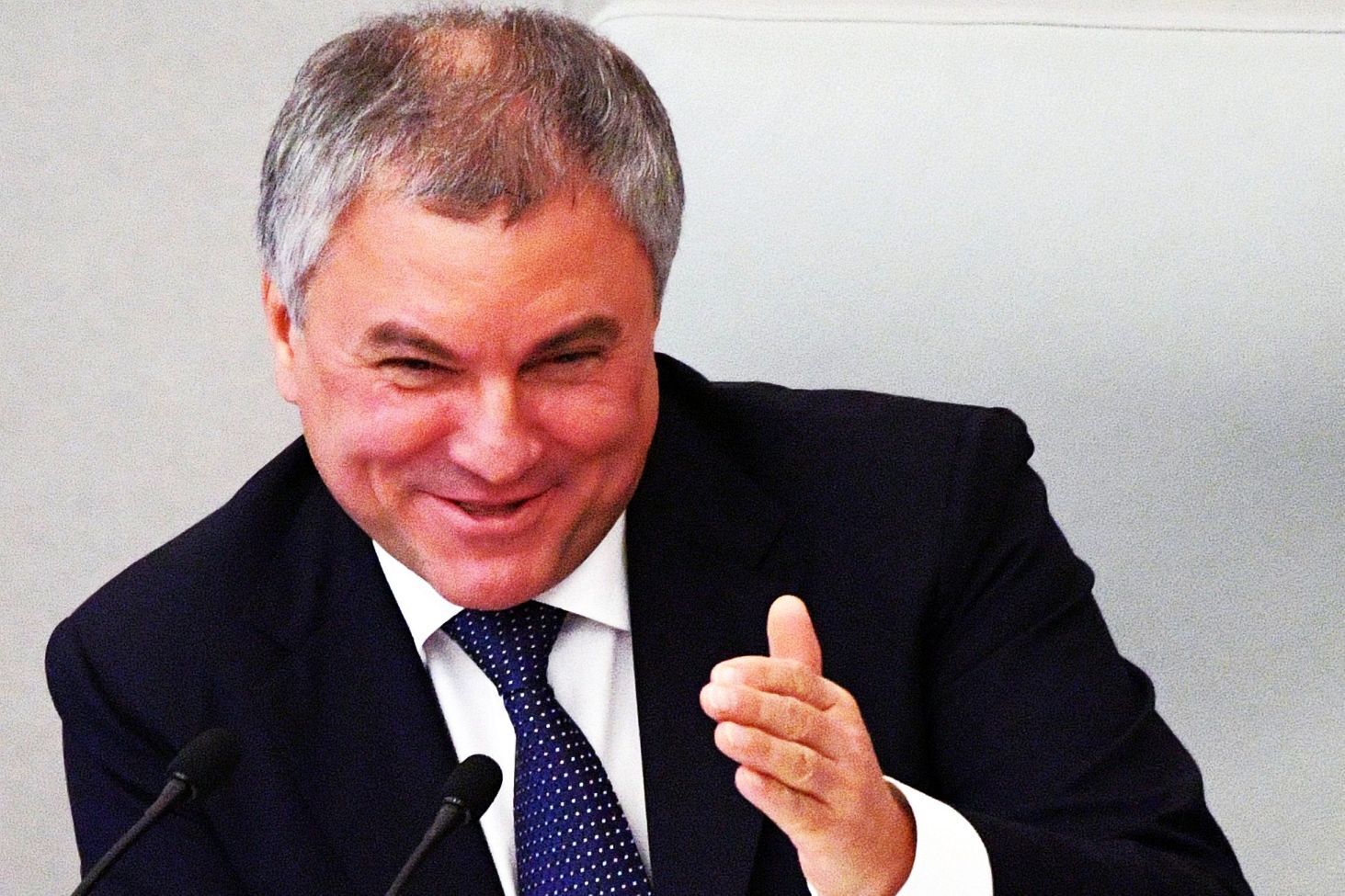 «Дорогие, отдыхающие!»: Вячеслав Володин призвал депутатов Госдумы провести отпуск в ЛНР и ДНР. Поедут ли туда слуги народа?