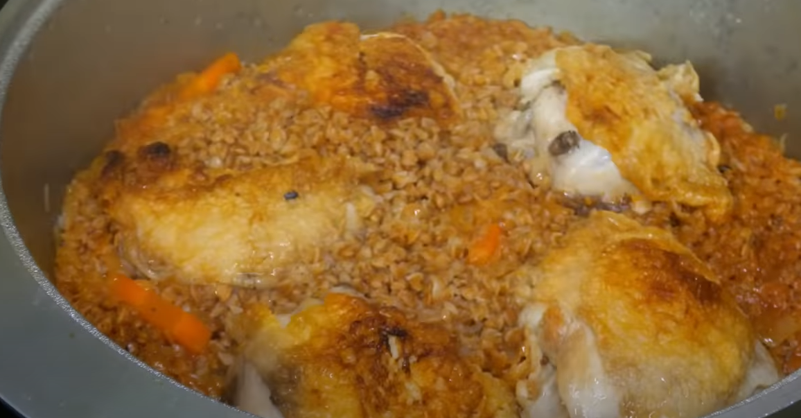 Как приготовить вкусную гречку с куриными бедрышками?