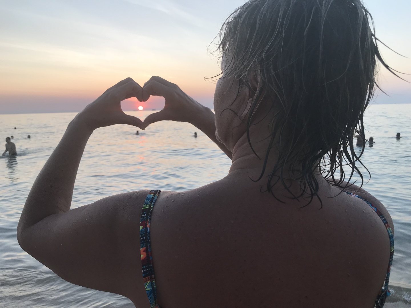 Как Вы относитесь к многоженству?