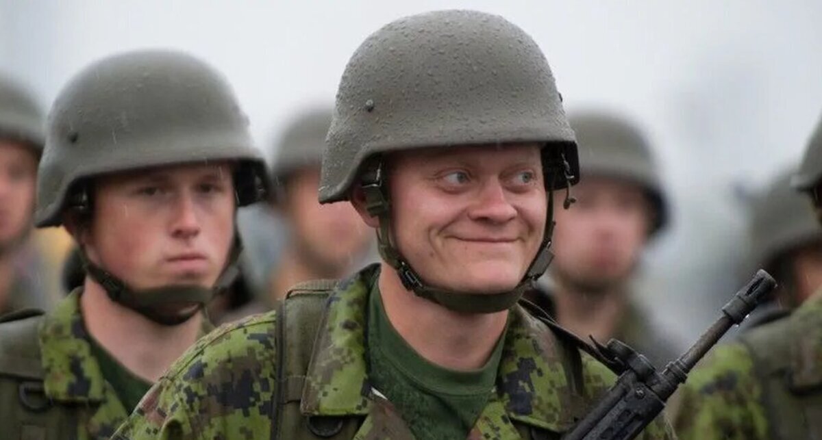 России следует силой разблокировать транзит в Калининградскую область. Дмитрий Медведев зря празднует унизительную подачку Евросоюза.