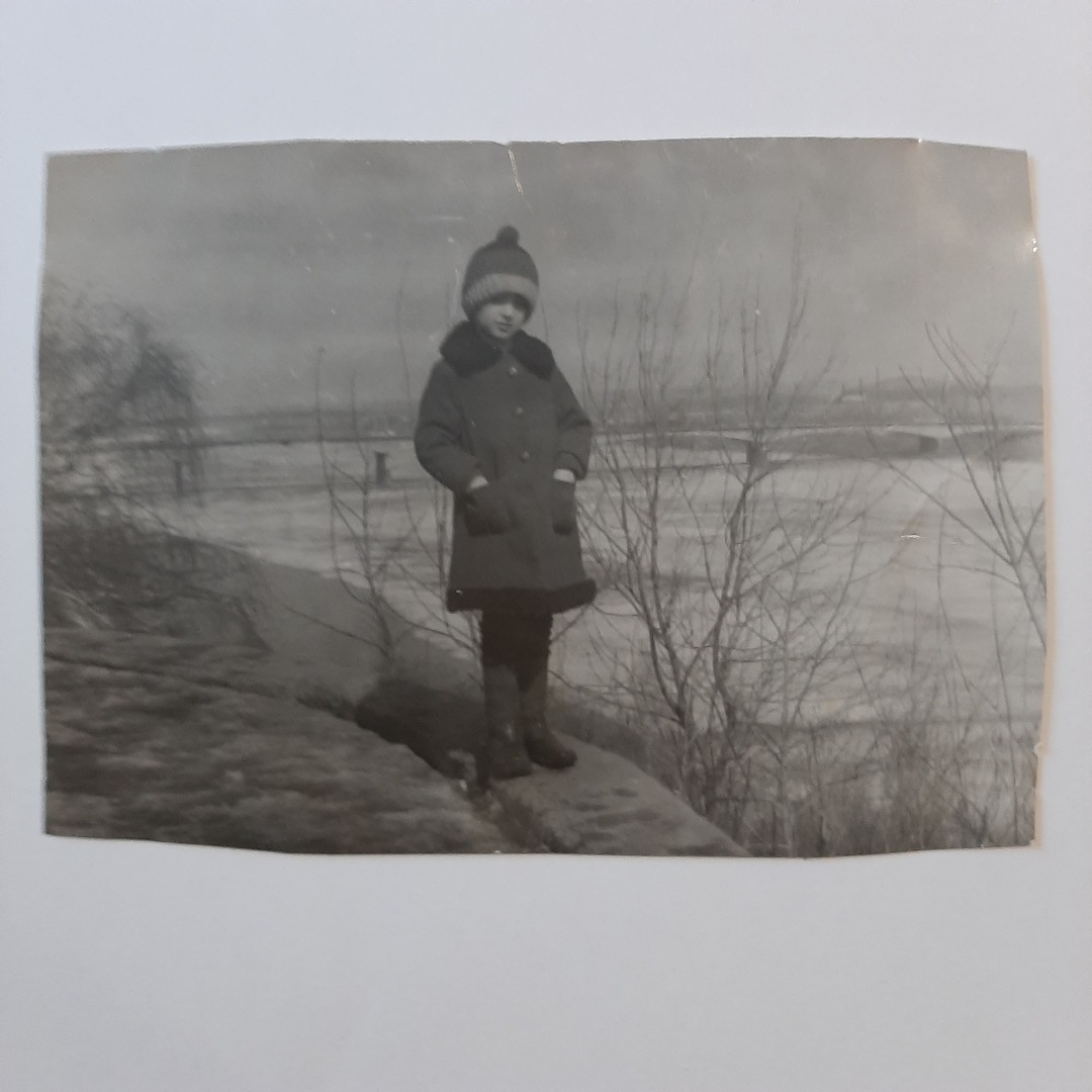 В приложение к рассказам о моём детстве Фотографии времен СССР моих родственников - замечательных и прекрасных людей!