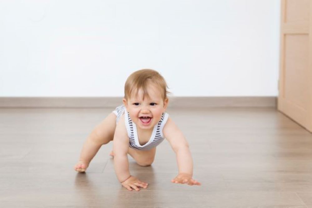 Упражнения, которые помогут ребенку научиться ходить