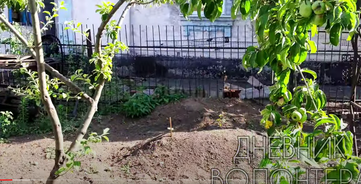 Ангелы Мариуполя, как, зачем, и почему люди становятся волонтерами, отзывы мариупольцев о помощи и о волонтерском движении Дневник Волонтера