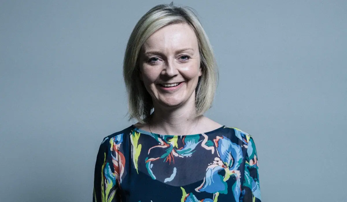 Кто станет премьер-министром Великобритании: Мордонт, Сунак или Трасс? Чем знамениты и их отношение к России?