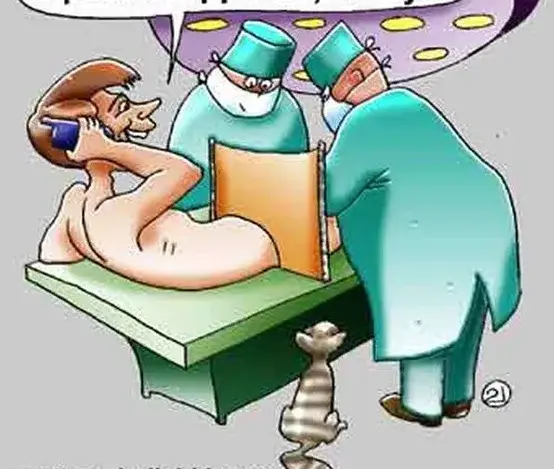 Приходит парень к доктору и говорит, что ему срочно нужна кастрация...