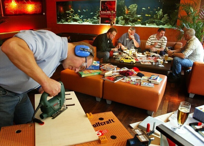 Детский сад для взрослых