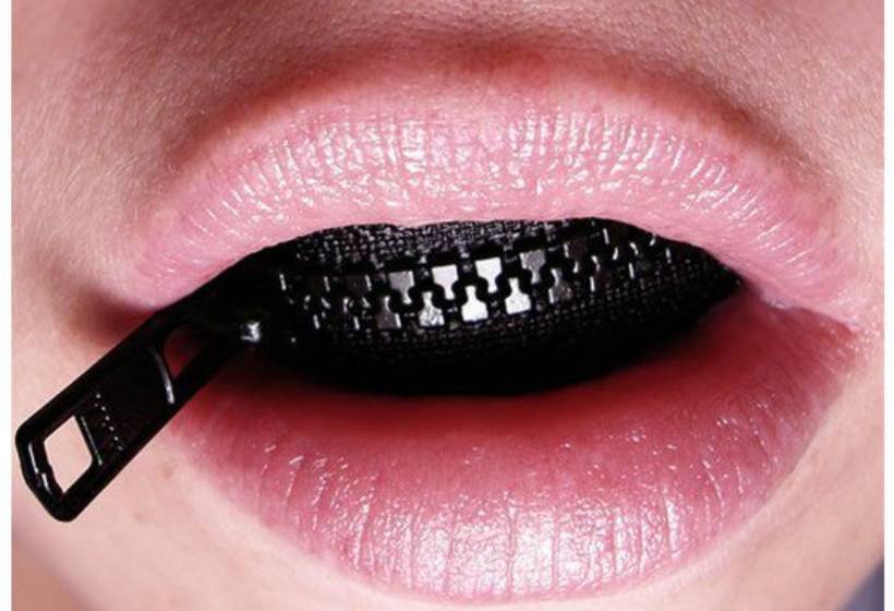 Если задержит полиция, можно просто молчать, не давая никаких показаний?