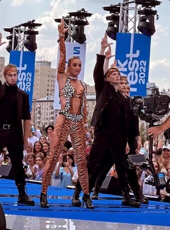 Канал о главных событиях в мире звёзд: эксклюзив, расследования, слухи, откровенные интервью! Мы первые расскажем вам о самом интересном 📝