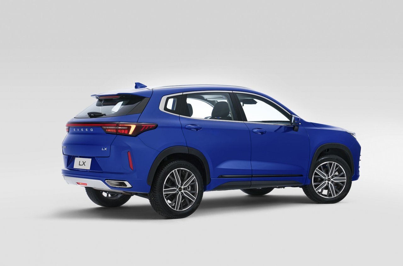 В России появится «заряженная» версия кроссовера Exeed LX