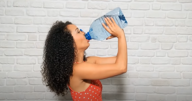 Что будет, если съесть тюбик зубной пасты?