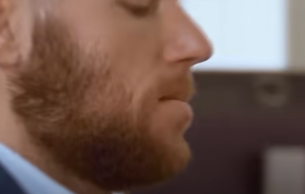 Только у людей есть подбородки