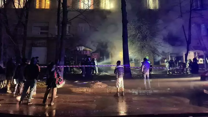 Восемь человек погибли в результате пожара в хостеле на юге Москвы