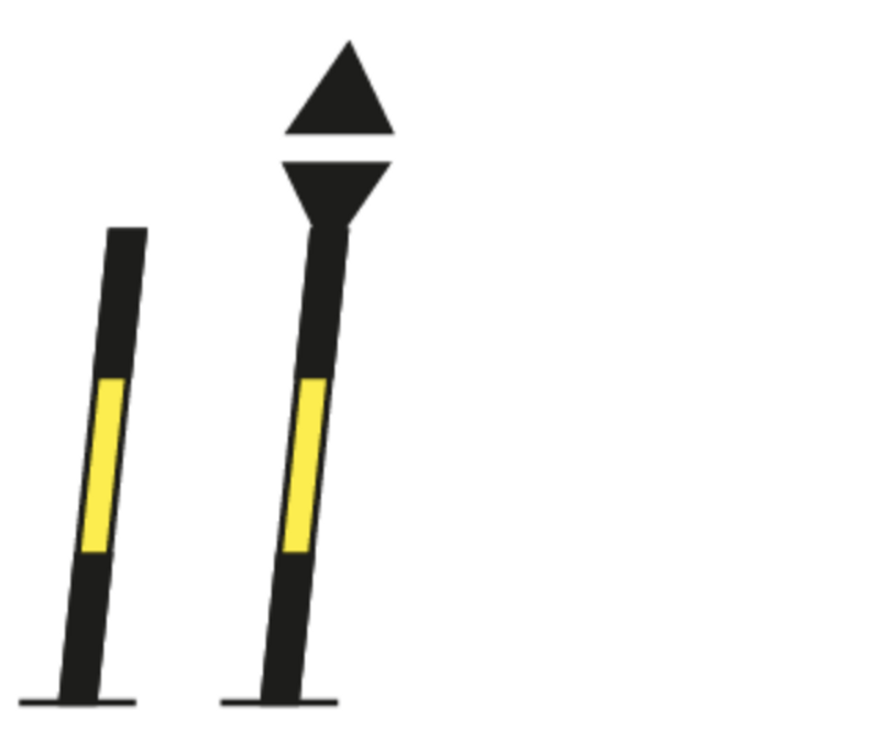 Морские знаки указывают путь цветом и формой