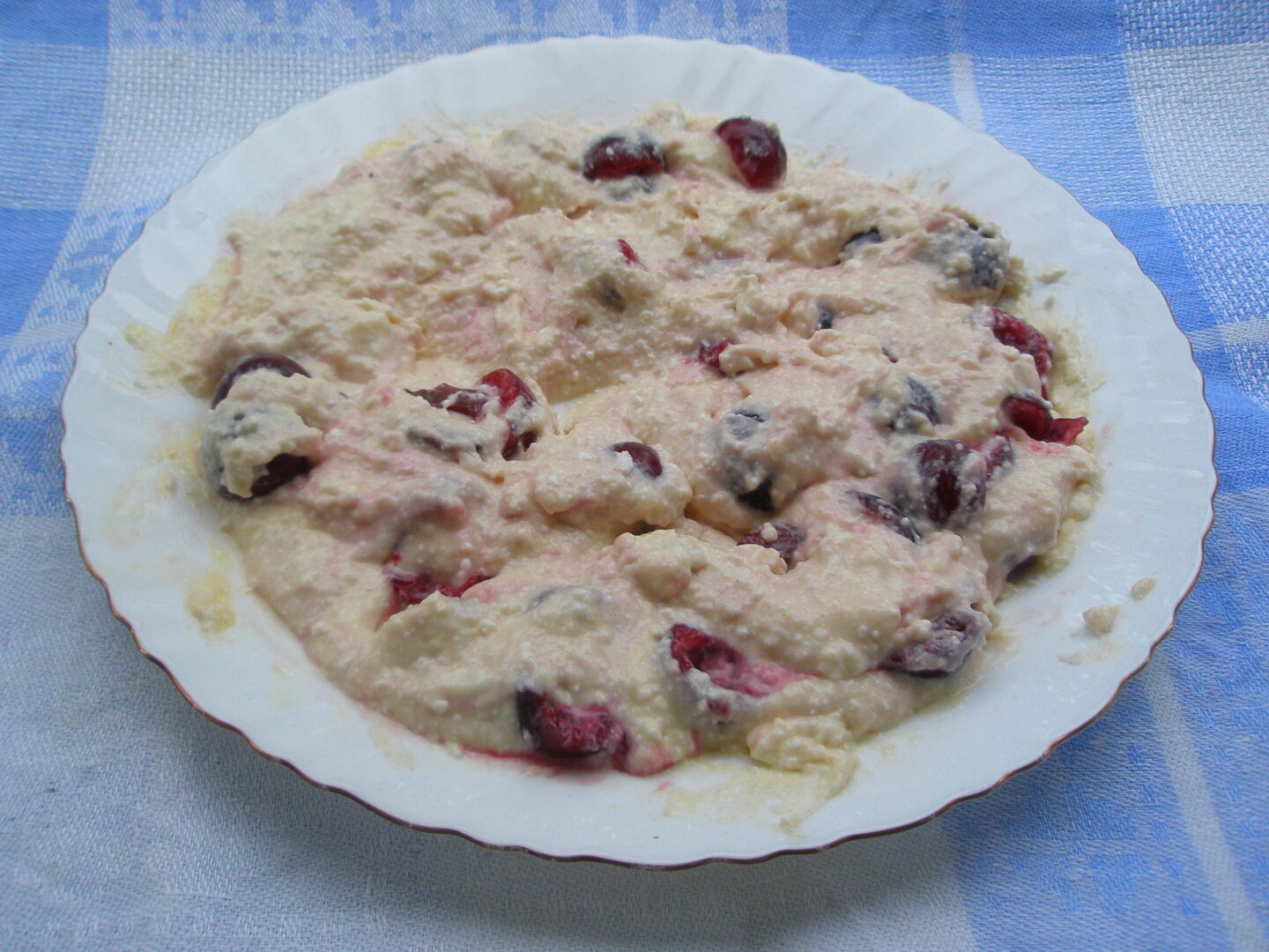 Рецепт творожной запеканки с вишней