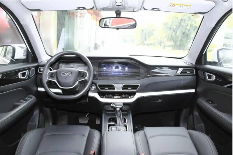 Больше «Креты» и дешевле «Нивы» — в Китае представили новый бюджетный кроссовер