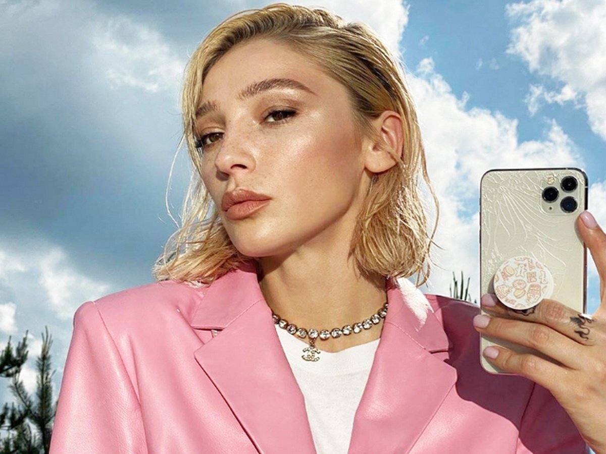 Чем настоящая женщина/девушка отличается от "самки"?