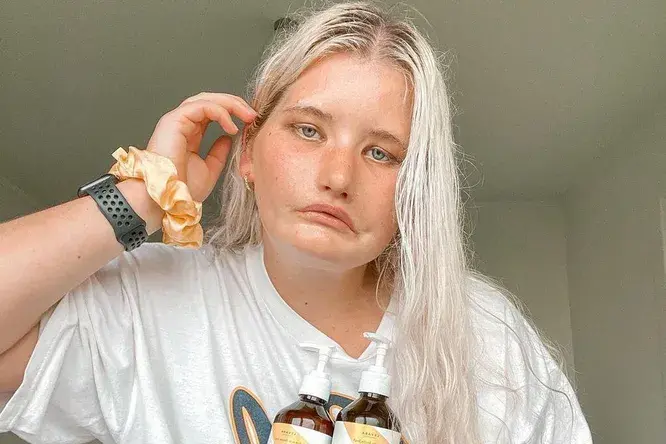 Девушка, которая не может улыбаться. Кто такая Тайла Клемент