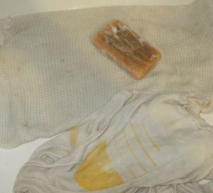 Полезные советы: как добиться белизны кухонного полотенца или самый лучший способ, как отстирать даже самые засаленные полотенца?